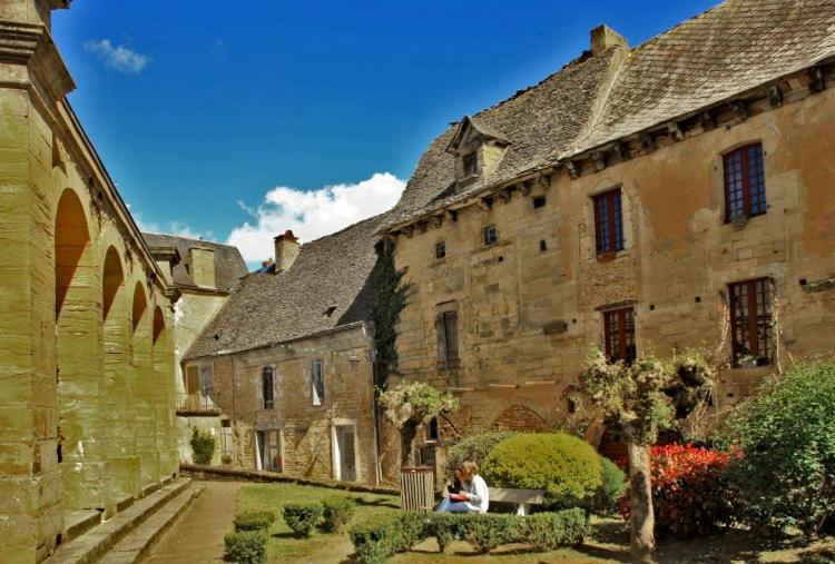 Petite Maison En Pierre Au Coeur Du Perigord Noir Salignac Eyvigues ภายนอก รูปภาพ
