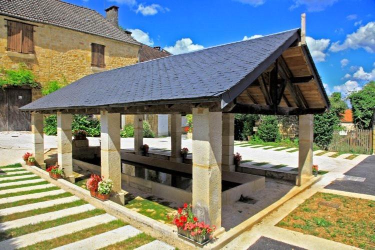 Petite Maison En Pierre Au Coeur Du Perigord Noir Salignac Eyvigues ภายนอก รูปภาพ